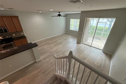 Condo in Winter Park, Florida, 3 bedrooms № 2097477 - photo 9