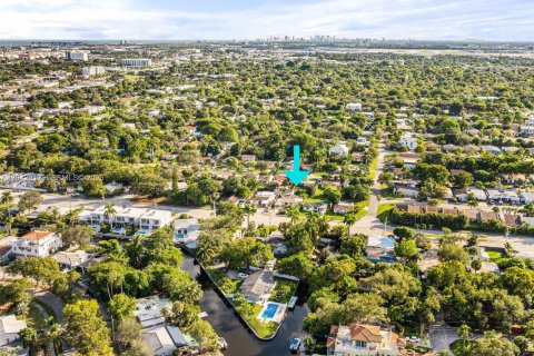 House in Fort Lauderdale, Florida 4 bedrooms, 174.84 sq.m. № 2189518 - photo 3