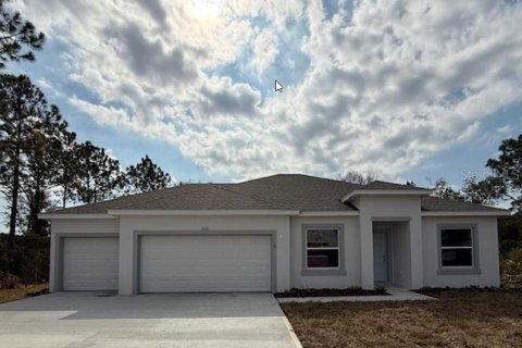 House in Palm Coast, Florida 3 bedrooms, 152.08 sq.m. № 1541840 - photo 1