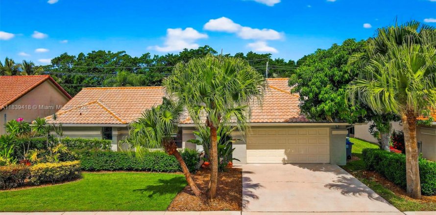 Villa ou maison à Boynton Beach, Floride 4 chambres, 317.73 m2 № 1828205