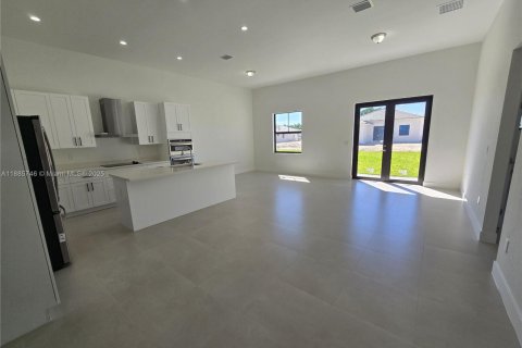 Casa en alquiler en Miami, Florida, 3 dormitorios № 1942155 - foto 19