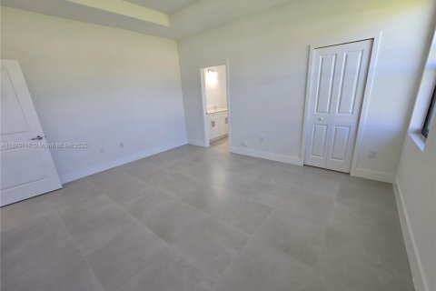 Casa en alquiler en Miami, Florida, 3 dormitorios № 1942155 - foto 23