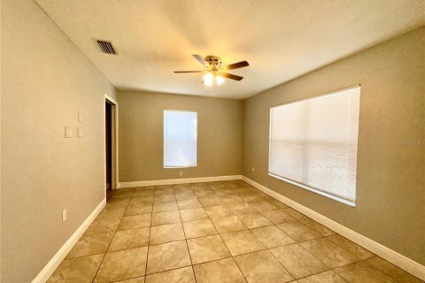 Appartement à louer à Leesburg, Floride: 3 chambres, 111.48 m2 № 2398585 - photo 9