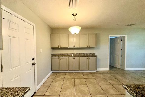Appartement à louer à Leesburg, Floride: 3 chambres, 111.48 m2 № 2398585 - photo 8