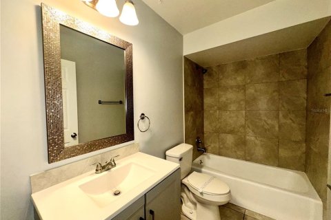 Appartement à louer à Leesburg, Floride: 3 chambres, 111.48 m2 № 2398585 - photo 18