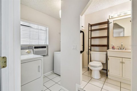 Casa en venta en Bradenton, Florida, 3 dormitorios, 136.75 m2 № 1857789 - foto 15