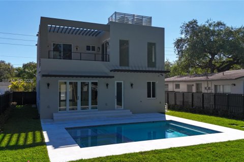 Villa ou maison à louer à South Miami, Floride: 4 chambres, 260.13 m2 № 2000587 - photo 6