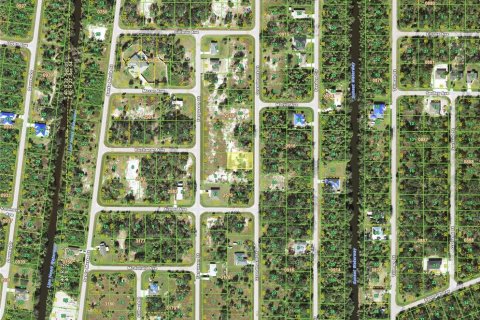Land in Port Charlotte, Florida № 2159703 - photo 3