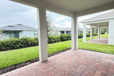House in Sanford, Florida 4 bedrooms, 223.99 sq.m. № 1894049 - photo 17