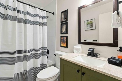 Villa ou maison à vendre à Tampa, Floride: 3 chambres, 117.06 m2 № 2408059 - photo 16