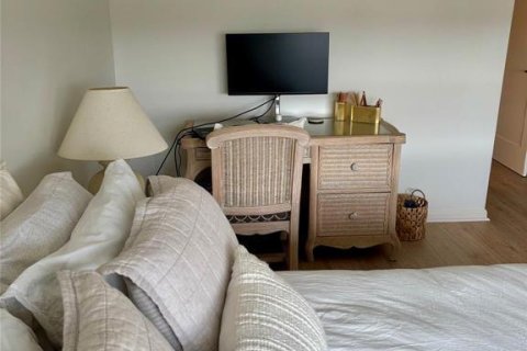 Condo in Stuart, Florida, 2 bedrooms № 2083843 - photo 13