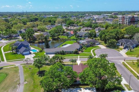 House in Oldsmar, Florida 4 bedrooms, 215.35 sq.m. № 1597334 - photo 13