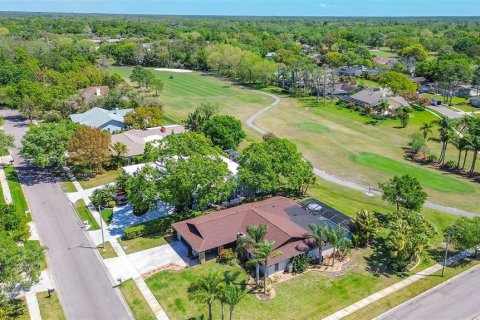 House in Oldsmar, Florida 4 bedrooms, 215.35 sq.m. № 1597334 - photo 7