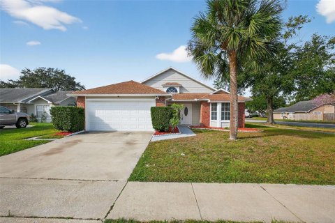 Villa ou maison à Sanford, Floride 3 chambres, 138.15 m2 № 2104683