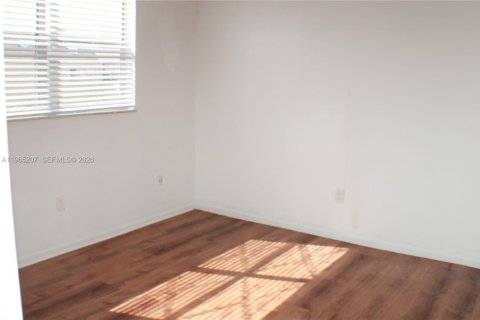 Condominio en alquiler en North Lauderdale, Florida, 2 dormitorios, 92.9 m2 № 2026505 - foto 7