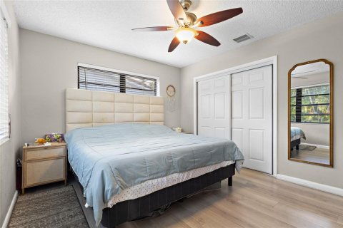 House in Fort Lauderdale, Florida 3 bedrooms, 137.5 sq.m. № 2082874 - photo 7