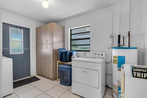 Купить виллу или дом в Майами, Флорида 3 спальни, 124.86м2, № 2051536 - фото 14