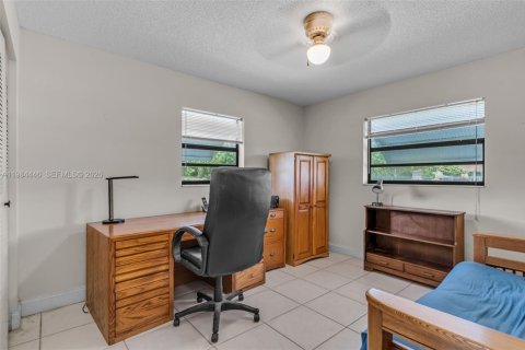 Купить виллу или дом в Майами, Флорида 3 спальни, 124.86м2, № 2051536 - фото 19