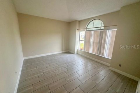 Villa ou maison à vendre à Orlando, Floride: 4 chambres, 217.11 m2 № 2239075 - photo 10