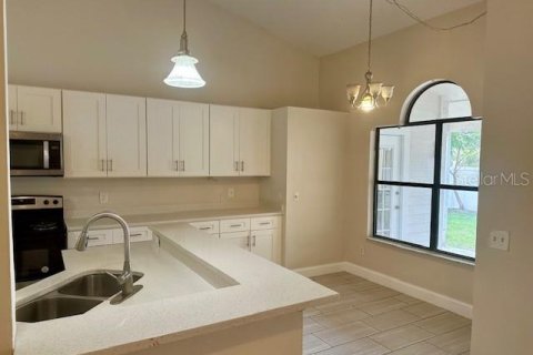 Villa ou maison à vendre à Orlando, Floride: 4 chambres, 217.11 m2 № 2239075 - photo 6
