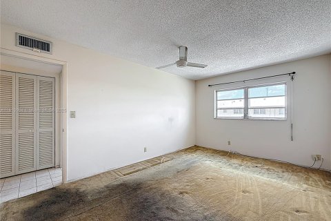 Condominio en venta en Hollywood, Florida, 2 dormitorios, 100.15 m2 № 1779110 - foto 12