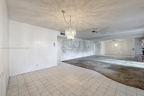 Condominio en venta en Hollywood, Florida, 2 dormitorios, 100.15 m2 № 1779110 - foto 13