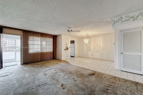 Condominio en venta en Hollywood, Florida, 2 dormitorios, 100.15 m2 № 1779110 - foto 8