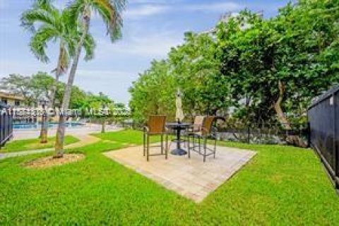Condo in Wilton Manors, Florida, 1 bedroom  № 1931457 - photo 10