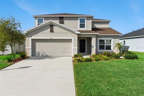 House in Clermont, Florida 5 bedrooms, 212.65 sq.m. № 2390969