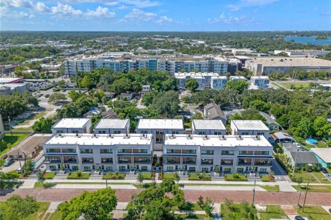 Adosado en venta en Orlando, Florida, 4 dormitorios, 211.82 m2 № 1761097 - foto 23