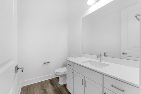 Adosado en venta en Orlando, Florida, 4 dormitorios, 211.82 m2 № 1761097 - foto 13