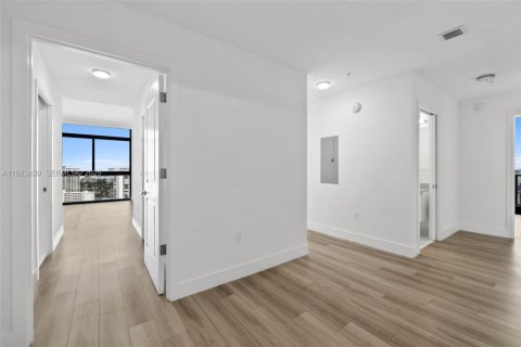 Condominio en alquiler en Hallandale Beach, Florida, 3 dormitorios, 155.52 m2 № 1977381 - foto 20