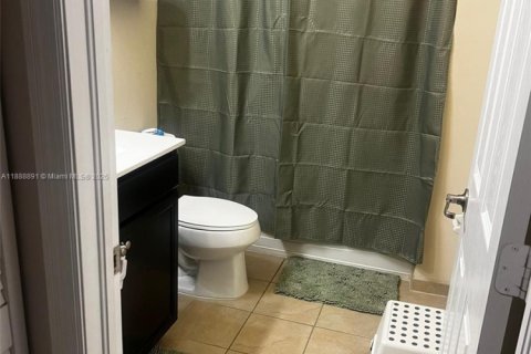 Condo in Homestead, Florida, 3 bedrooms № 1938676 - photo 17