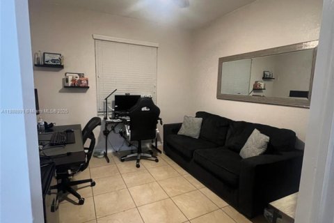Condo in Homestead, Florida, 3 bedrooms № 1938676 - photo 7