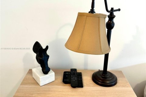 Снять в аренду кондоминиум в Дорал, Флорида 1 спальня, 71.07м2, № 1954846 - фото 20