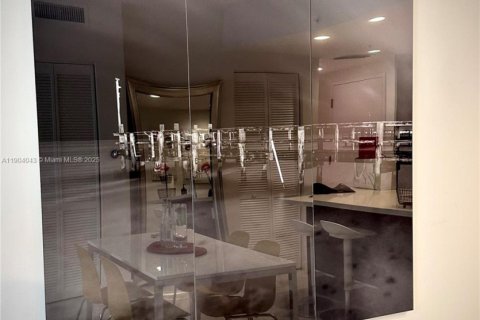 Снять в аренду кондоминиум в Дорал, Флорида 1 спальня, 71.07м2, № 1954846 - фото 6