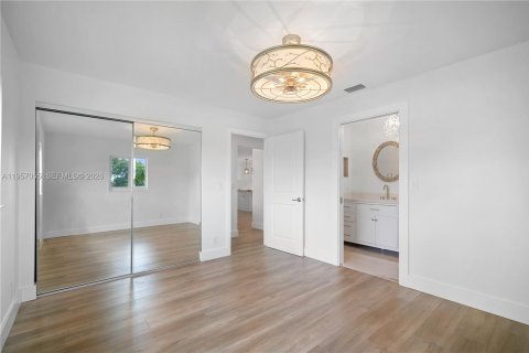 House in Delray Beach, Florida 2 bedrooms, 141.86 sq.m. № 2010820 - photo 27