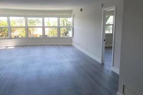 Copropriété à louer à Fort Lauderdale, Floride: 2 chambres, 120.77 m2 № 2188938 - photo 16