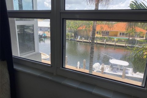 Copropriété à louer à Fort Lauderdale, Floride: 2 chambres, 120.77 m2 № 2188938 - photo 7
