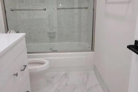 Copropriété à louer à Fort Lauderdale, Floride: 2 chambres, 120.77 m2 № 2188938 - photo 23