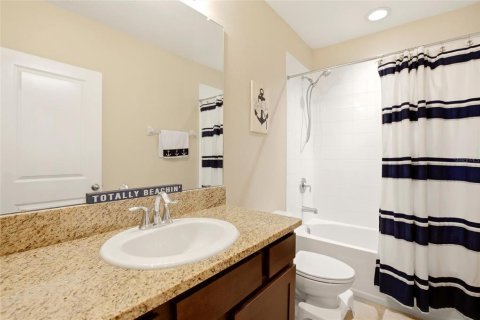 Touwnhouse à vendre à Sarasota, Floride: 3 chambres, 160.16 m2 № 2147613 - photo 26