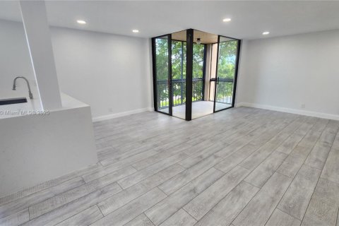 Снять в аренду кондоминиум в Делрей-Бич, Флорида 1 спальня, 70.42м2, № 1951272 - фото 4