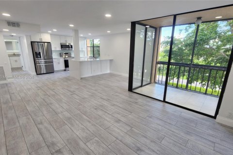 Снять в аренду кондоминиум в Делрей-Бич, Флорида 1 спальня, 70.42м2, № 1951272 - фото 6