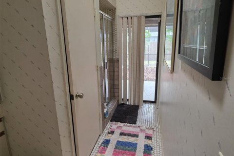 Casa en venta en Temple Terrace, Florida, 4 dormitorios, 234.76 m2 № 1828560 - foto 25