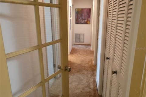 Casa en venta en Temple Terrace, Florida, 4 dormitorios, 234.76 m2 № 1828560 - foto 13