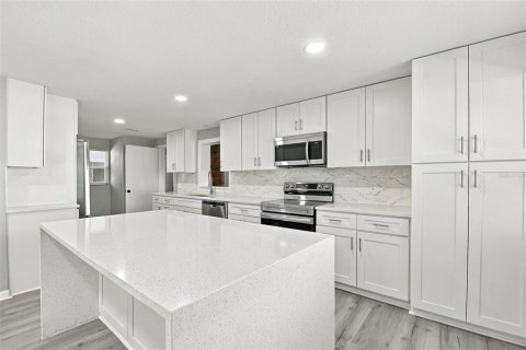 Villa ou maison à louer à Umatilla, Floride: 3 chambres, 142.14 m2 № 2431787 - photo 22