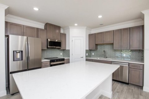 Townhouse in Bokeelia, Florida 3 bedrooms, 154.78 sq.m. № 2092769 - photo 3