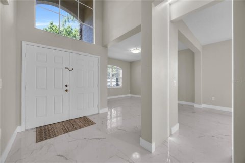 Villa ou maison à louer à Orlando, Floride: 5 chambres, 294.5 m2 № 2399448 - photo 14
