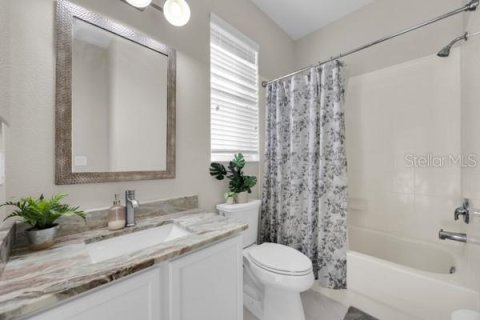 Villa ou maison à louer à Orlando, Floride: 5 chambres, 294.5 m2 № 2399448 - photo 20