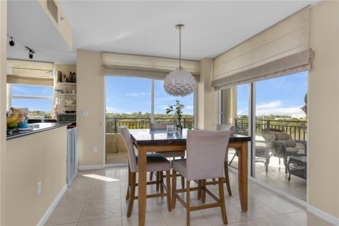 Condo in Fort Lauderdale, Florida, 2 bedrooms  № 2001749 - photo 26
